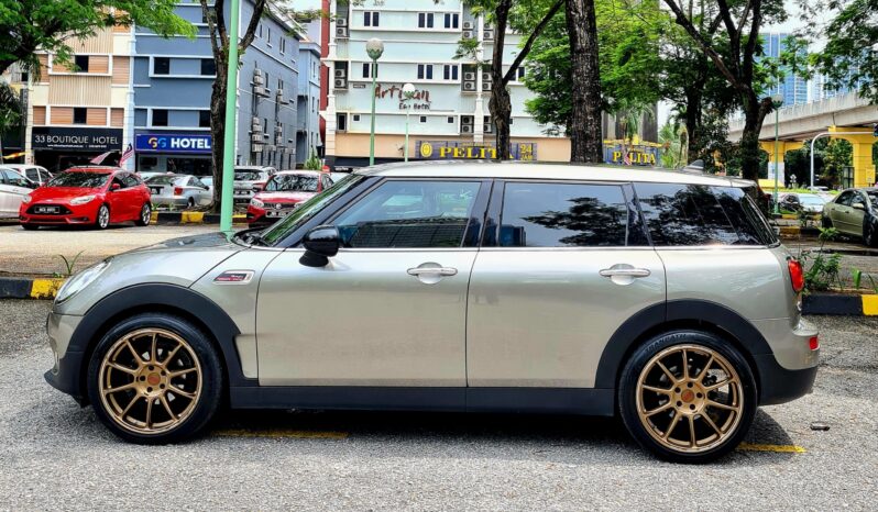 
Mini Cooper One Clubman full									
