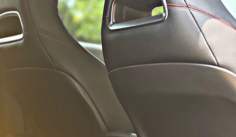 
Mercedez Benz CLA 250 full									