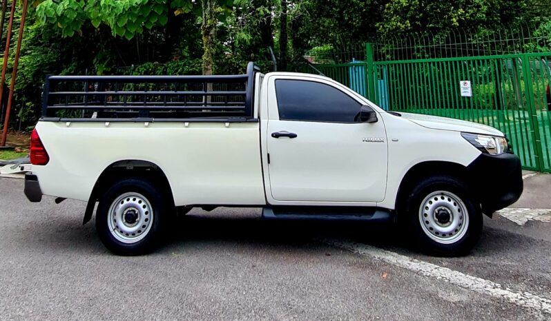 
Toyota Hilux Single Cab full									