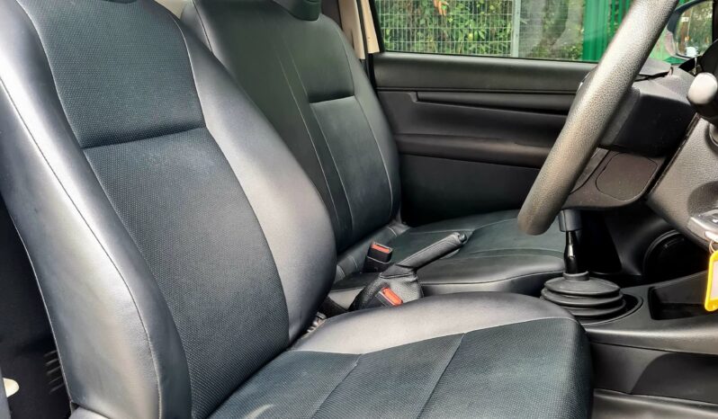 
Toyota Hilux Single Cab full									