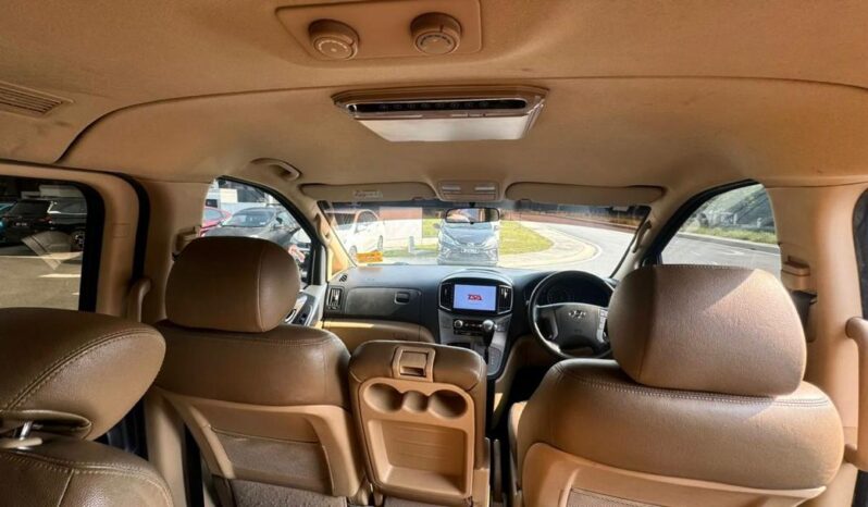 Hyundai Grand Starex Plus full