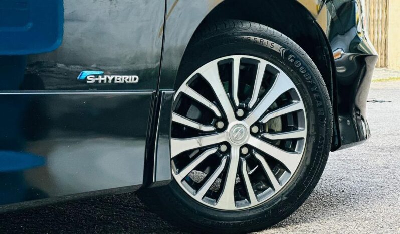 
Nissan Serena Highway Star full									