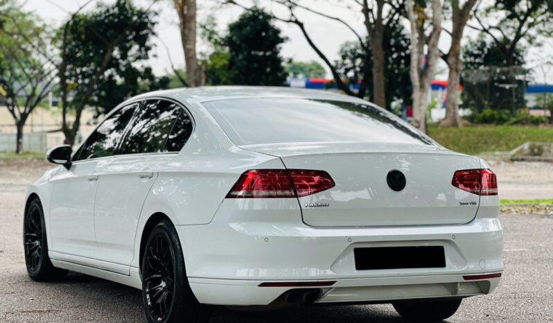 
Volkswagen Passat full									