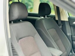 
Volkswagen Passat full									