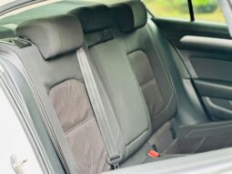 
Volkswagen Passat full									