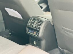 
Volkswagen Passat full									