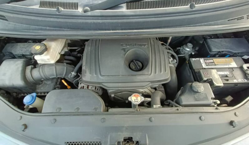 
Hyundai Starex Royale full									