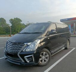 Hyundai Starex Royale