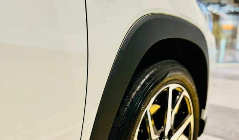 
TOYOTA COROLLA CROSS GR FULL SPEC full									