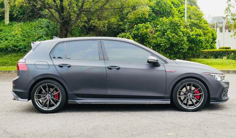 VOLKSWAGEN GOLF MK8 GTI 2.0 full
