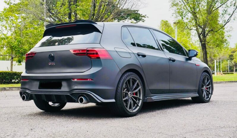 VOLKSWAGEN GOLF MK8 GTI 2.0 full