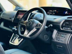 Nissan Serena Highway Star full