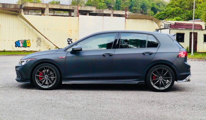 VOLKSWAGEN GOLF MK8 GTI 2.0 full